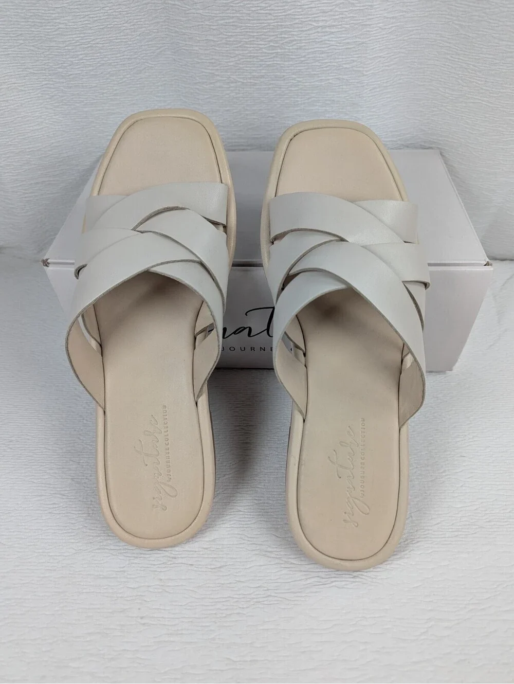 Journee Collection - Signature - Parkker - Bone - Slip On Sandal - Size 10